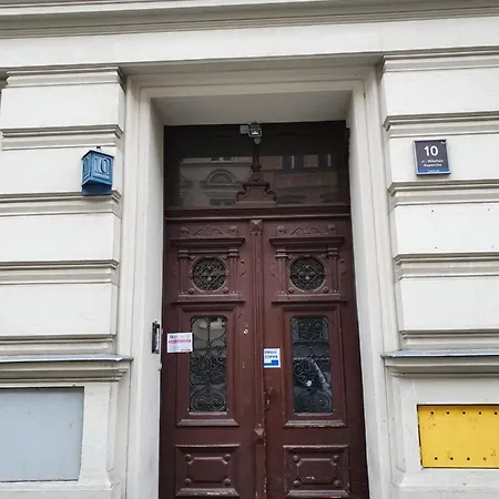 Apartment Sleepway - Grey Dream Poznan