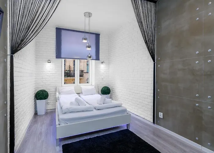 Apartment Sleepway - Grey Dream Poznan